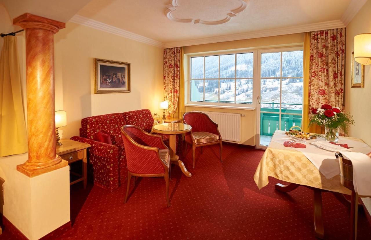 Wohlfuehlresort Und Feriengut Martinerhof Sankt Martin am Tennengebirge Exterior photo