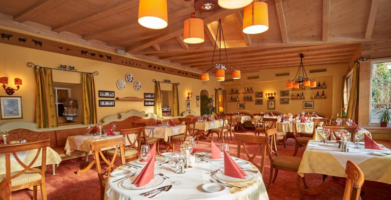 Wohlfuehlresort Und Feriengut Martinerhof Sankt Martin am Tennengebirge Exterior photo