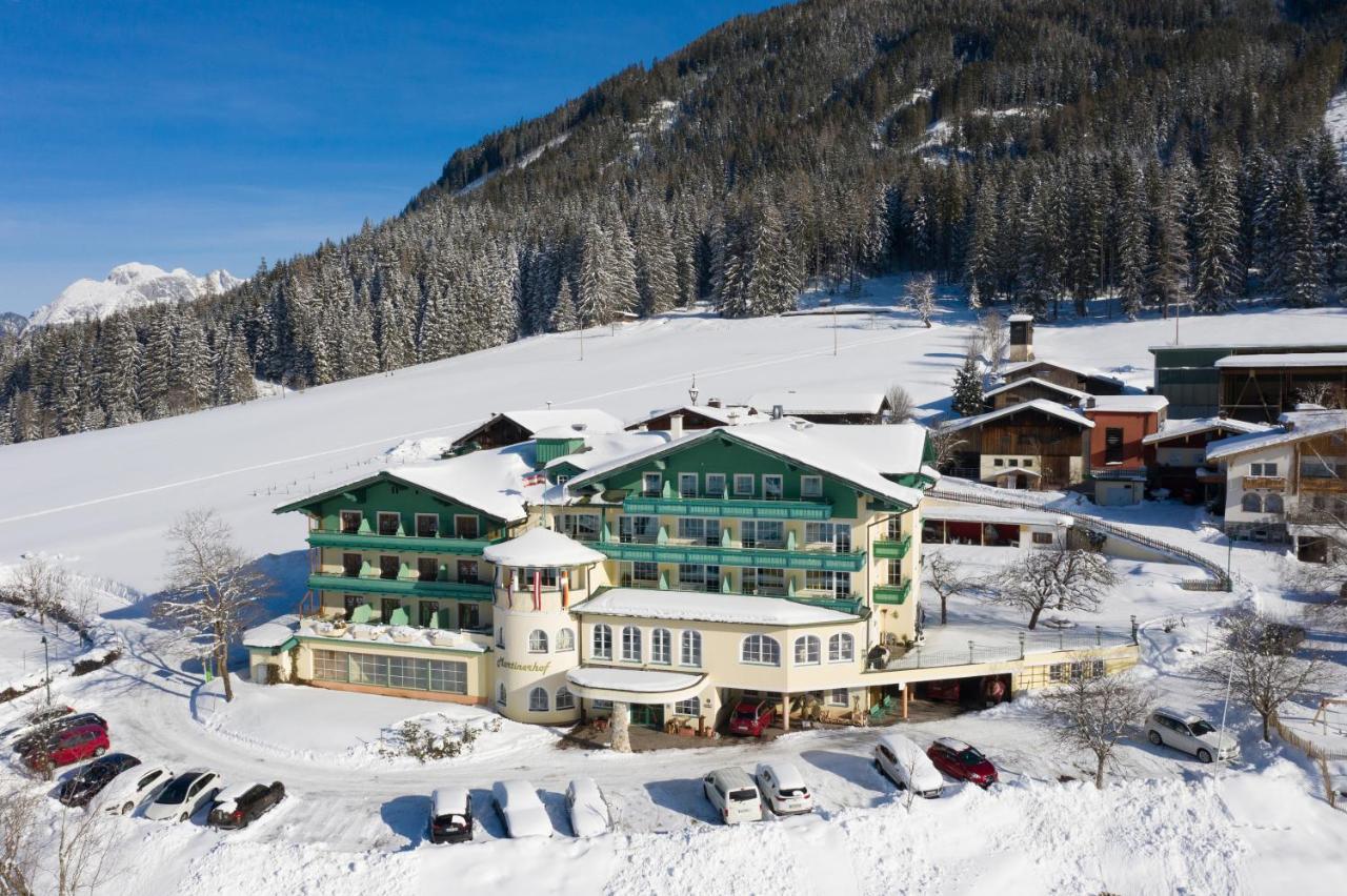 Wohlfuehlresort Und Feriengut Martinerhof Sankt Martin am Tennengebirge Exterior photo